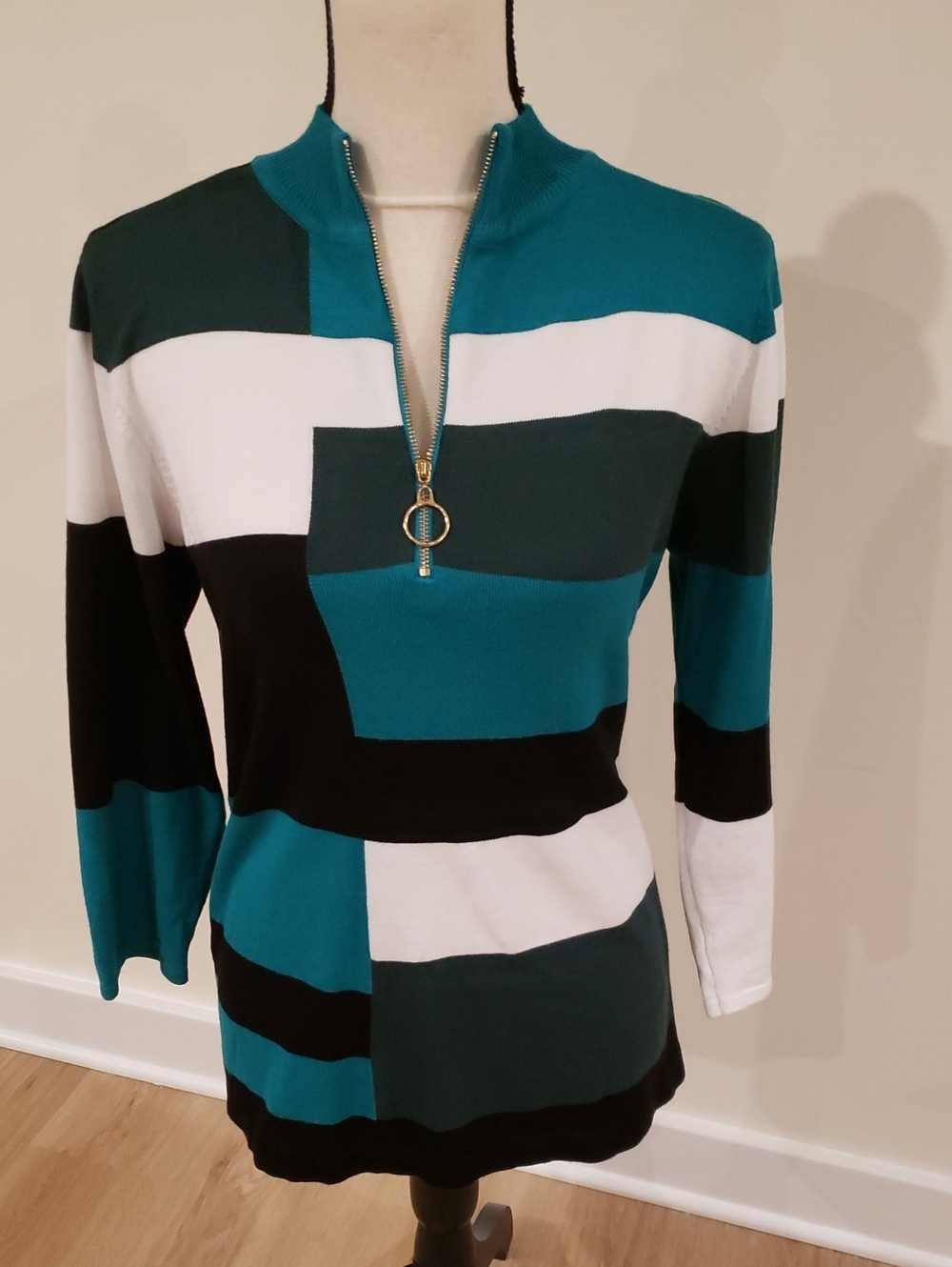 Carol Rose Teal Green, Black & White Color Block Zip Sweater Perfect for fall